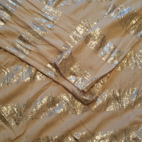 Jennifer Lopez shirt - Picture 2 of 4